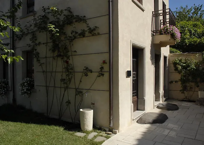 住宿加早餐酒店 32天堂之路酒店 3*